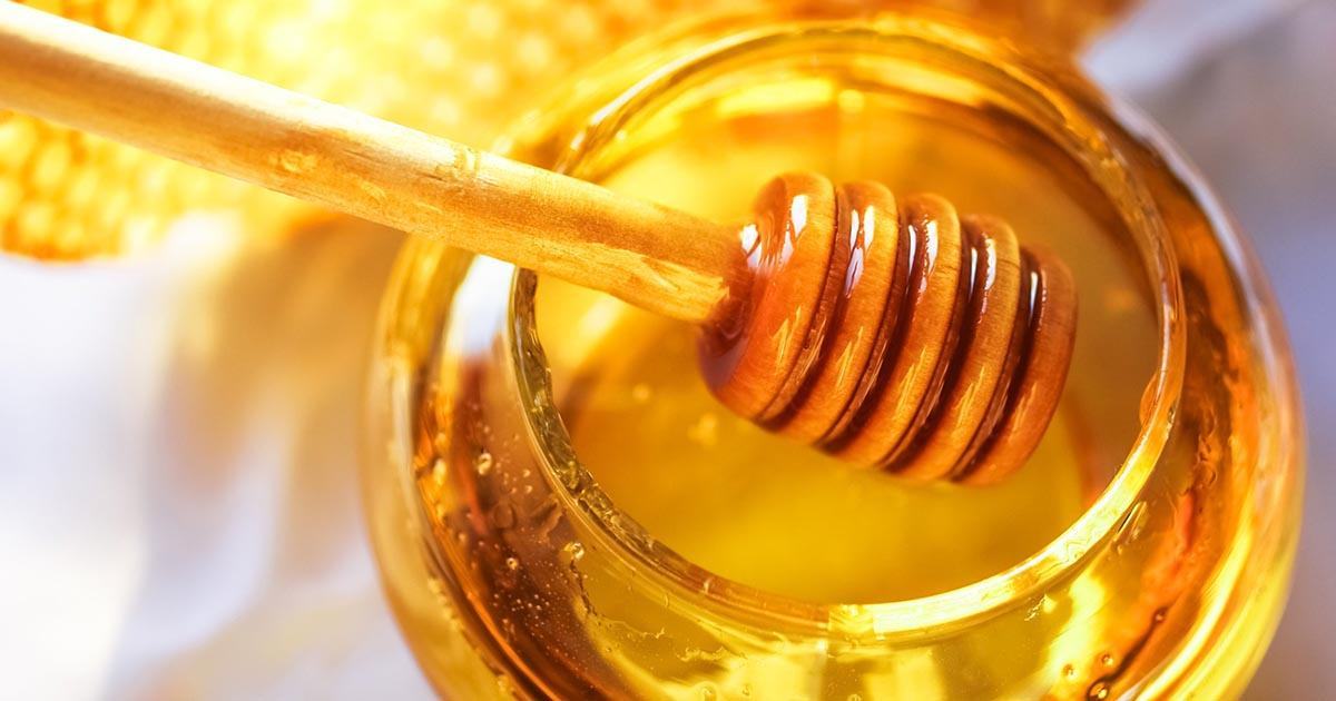 cách để môi hết thâm Công thức trị thâm môi - Viện thẩm mỹ quốc tế Linh Anh