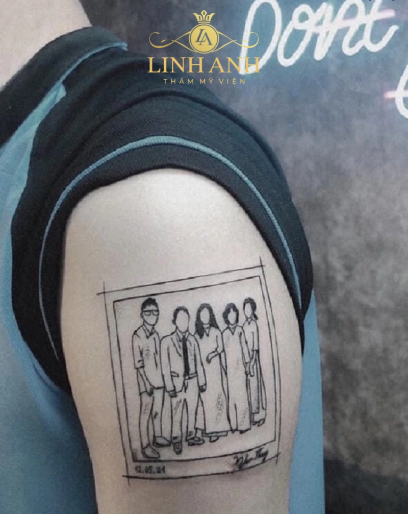 tattoo gia đình 5 người mini