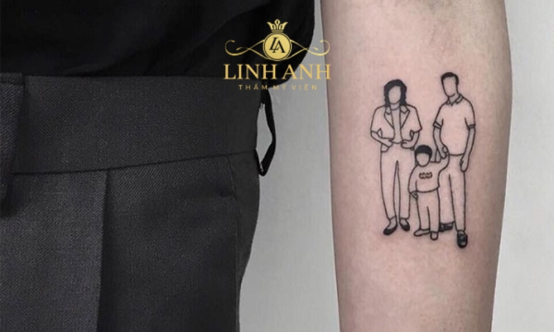 tattoo gia đình ở bàn tay