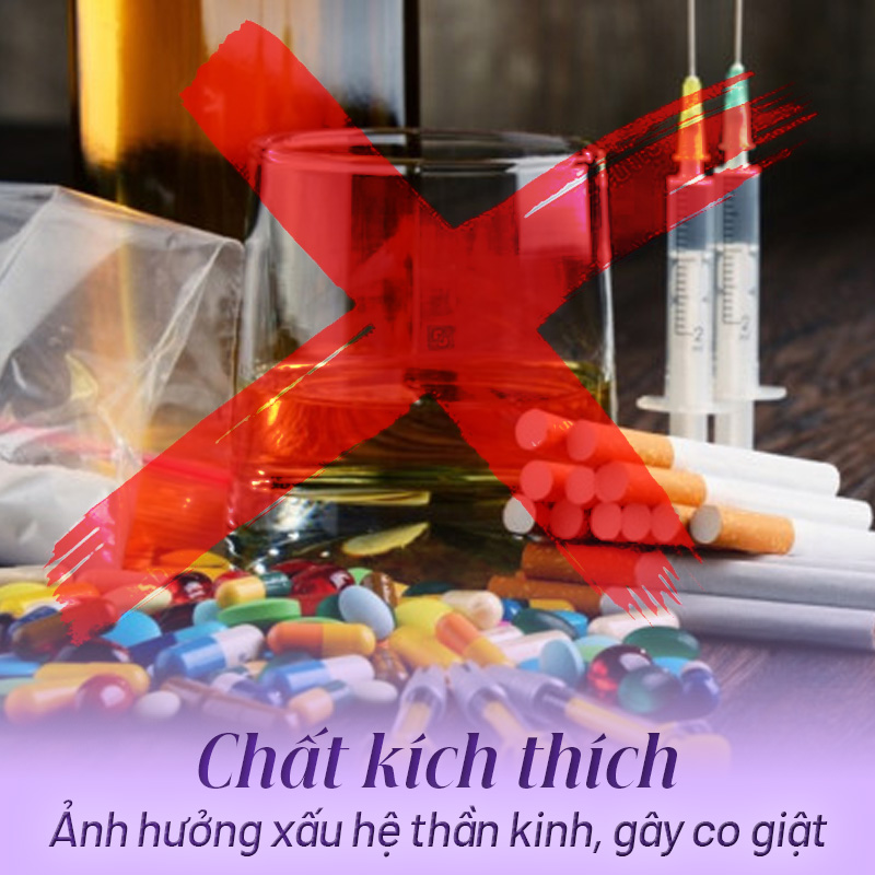 Giật lông mày phải có bị sao không - Viện thẩm mỹ quốc tế Linh Anh