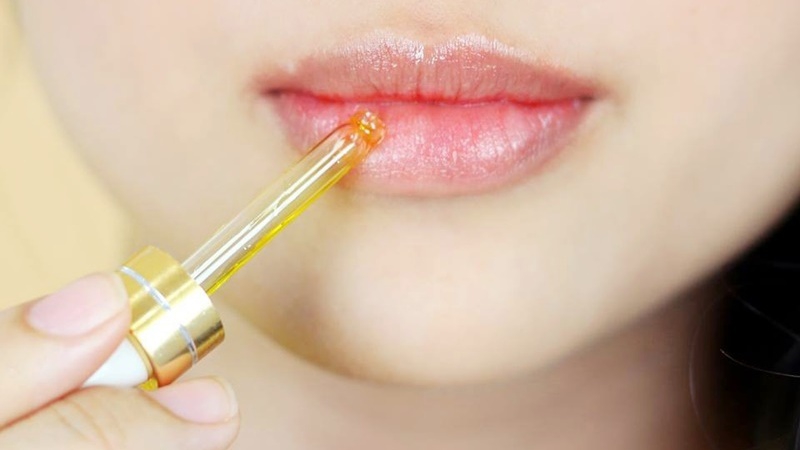 tinh dầu trị thâm môi được yêu thích