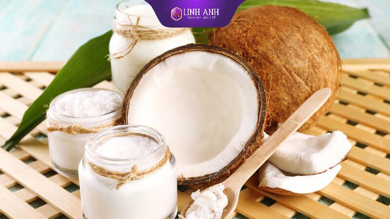 thoa dầu dừa lên mặt mỗi ngày có tốt không