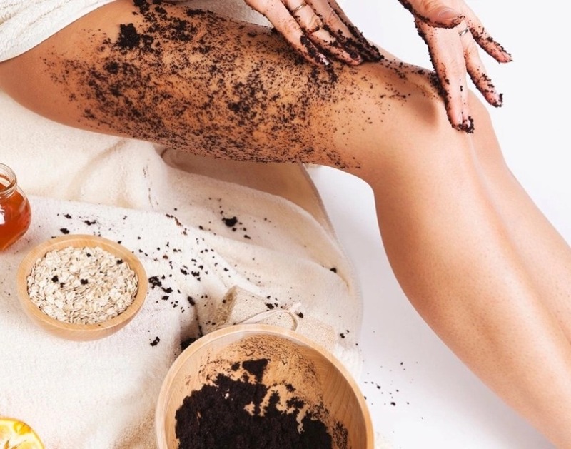 Tắm trắng bằng bã cà phê Tắm trắng bằng bã cà phê