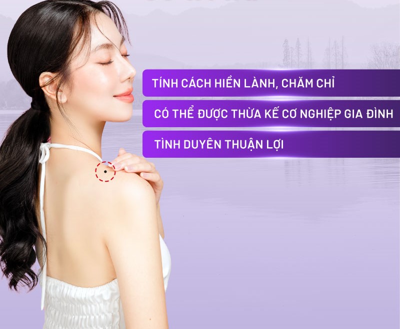 nốt ruồi ở giữa vai nữ nốt ruồi ở giữa vai nữ