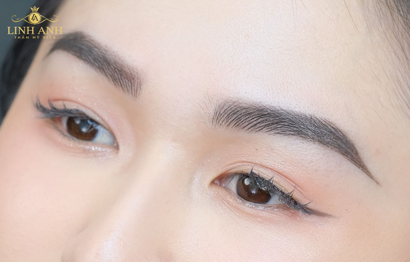 dáng mày đẹp nhất thế giới cá tính