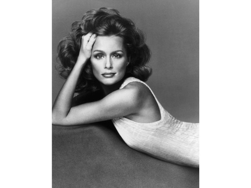 kiểu mày đẹp nhất thế giới của Lauren Hutton