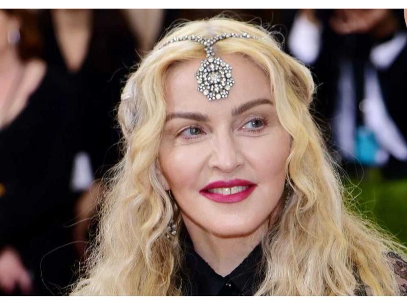 kiểu mày đẹp nhất thế giới của Madonna