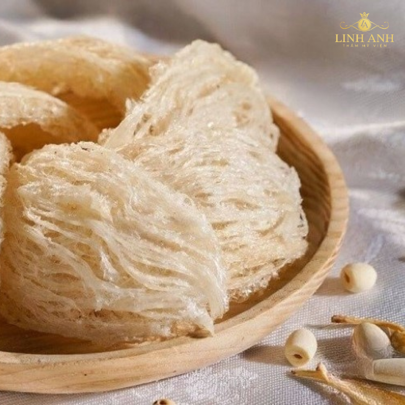 Ngoài yến sào nên bổ sung thực phẩm khác sau phun môi