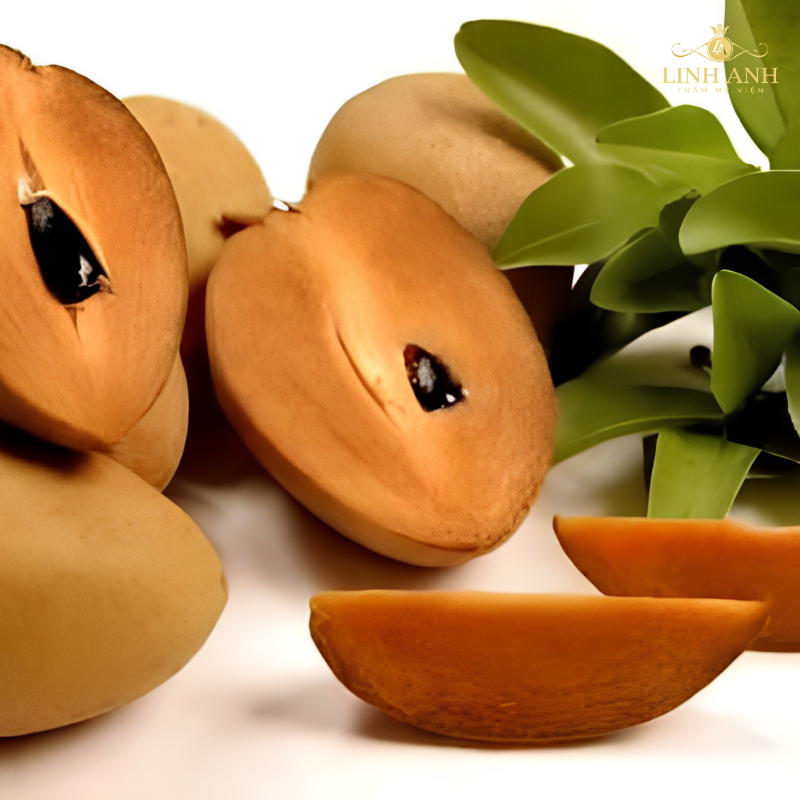 Ăn sapoche tái tạo biểu bì môi xăm