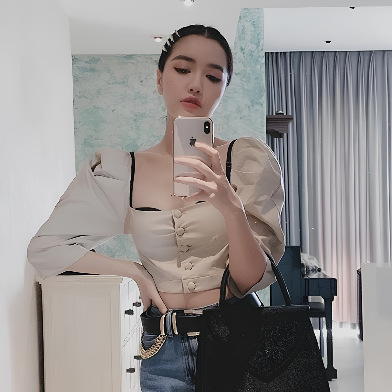 Tự sướng trước gương nữ