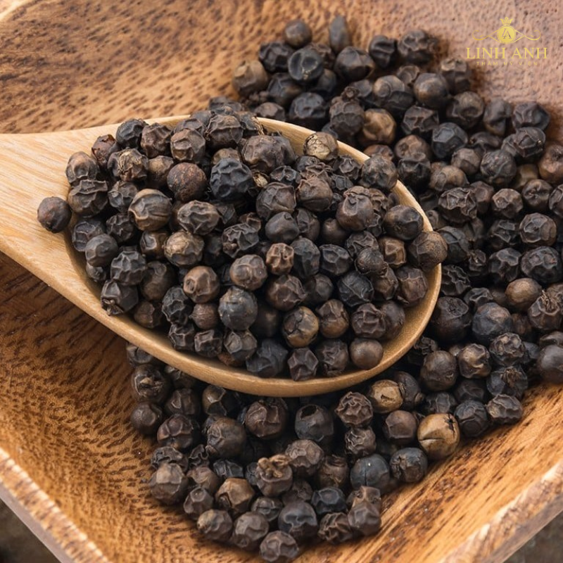 Xăm môi ăn tiêu được không